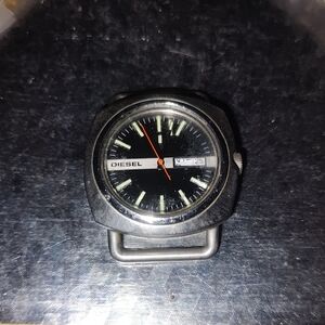 🎊Diesel Black and Silver Watch Face with Red Detail